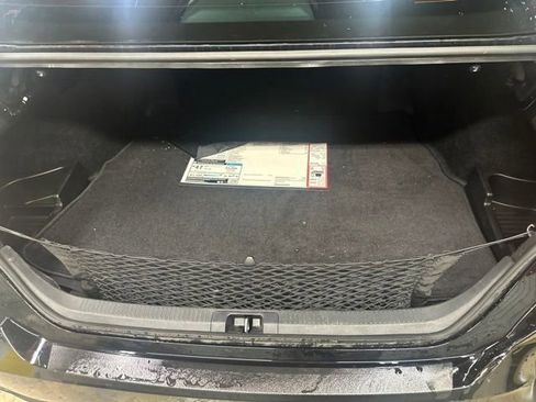 Used 2025 Toyota Camry SE w/ Convenience Package FWD image 18