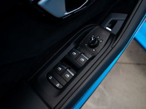 Used 2023 Lamborghini Urus Performante image 28