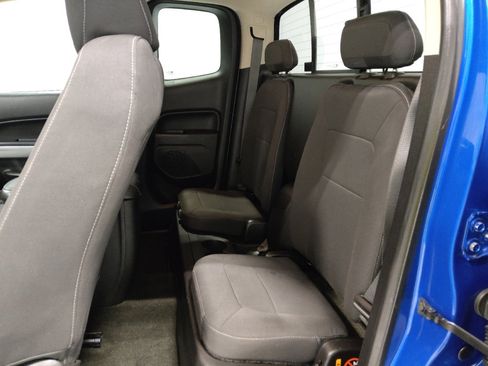 Used 2018 Chevrolet Colorado LT w/ LT Convenience Package image 18