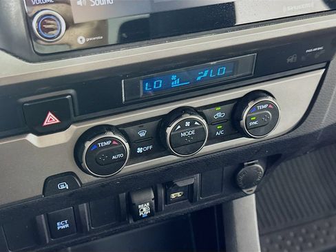 Used 2021 Toyota Tacoma SR5 RWD image 26