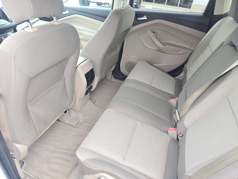 Used 2015 Ford Escape SE w/ Equipment Group 201A image 16