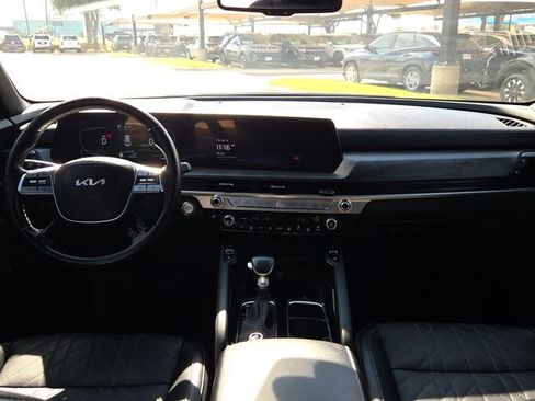 Used 2023 Kia Telluride EX X-Line image 10