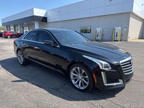 Used 2017 Cadillac CTS Luxury image 2