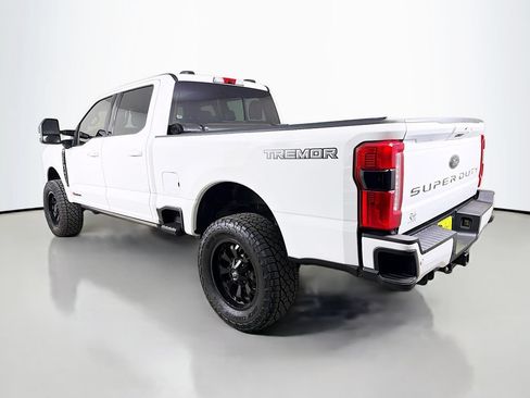 Used 2025 Ford F350 Lariat w/ Lariat Ultimate Package AWD/4WD image 8