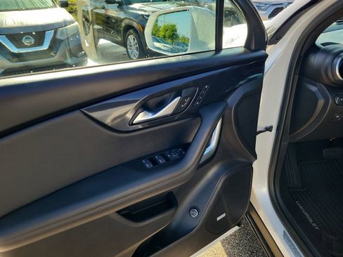 Used 2020 Chevrolet Blazer Premier w/ Driver Confidence II Package FWD image 23