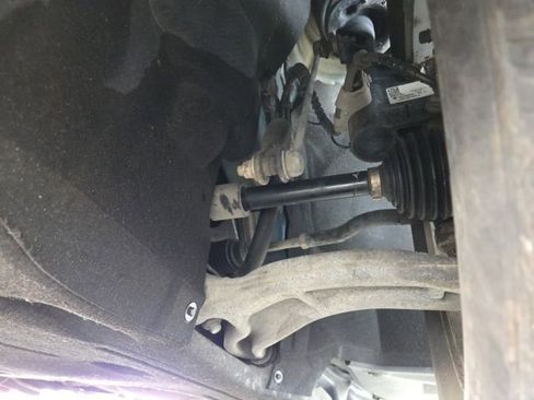 Used 2017 Chrysler Pacifica Touring-L FWD image 65