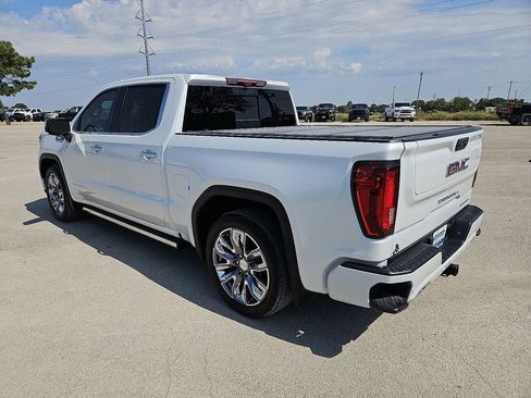 Used 2024 GMC Sierra 1500 Denali RWD image 4