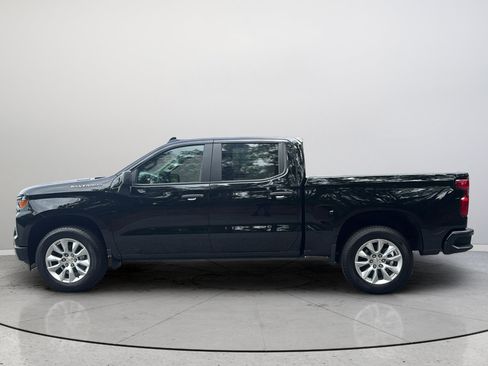 New 2026 Chevrolet Silverado 1500 Custom RWD image 4
