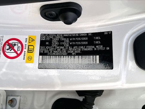 Used 2017 Lexus RX 350 w/ Premium Package image 34