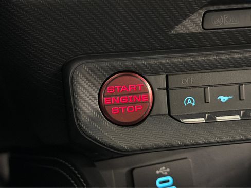 Used 2025 Ford Mustang GT w/ GT Performance Package RWD image 31