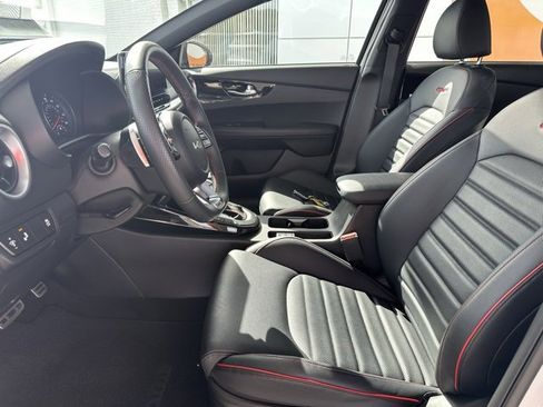 Used 2023 Kia Forte GT w/ GT2 Package image 21