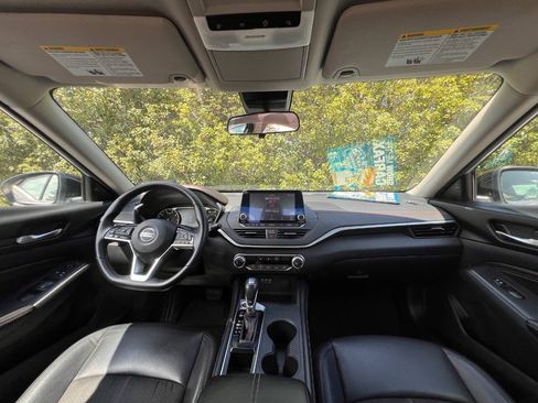 Used 2021 Nissan Altima 2.5 SR FWD image 29