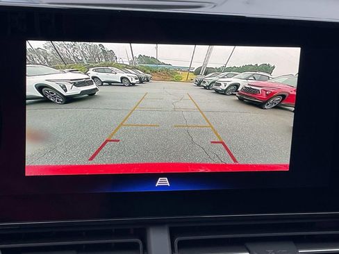 New 2026 Chevrolet Trax LT w/ Driver Confidence Package image 16