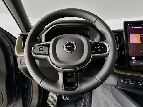 New 2026 Volvo XC60 B5 Plus w/ Protection Package Premier AWD/4WD image 11