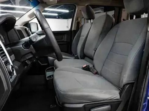 Used 2019 RAM 1500 Express w/ Express Value Package AWD/4WD image 34