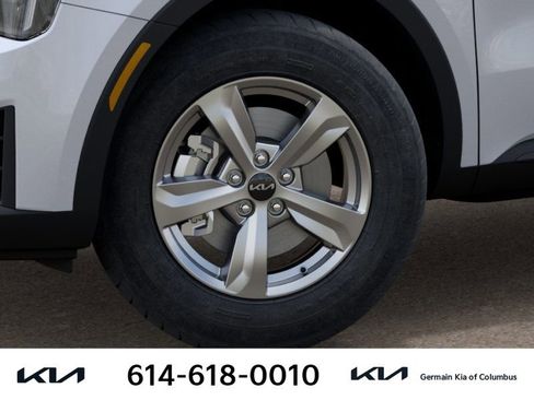 New 2026 Kia Sorento LX FWD image 12
