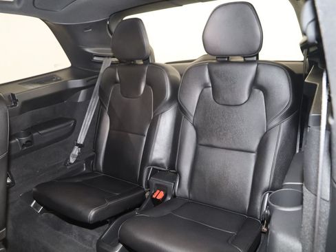 Used 2020 Volvo XC90 T6 Momentum AWD/4WD image 51