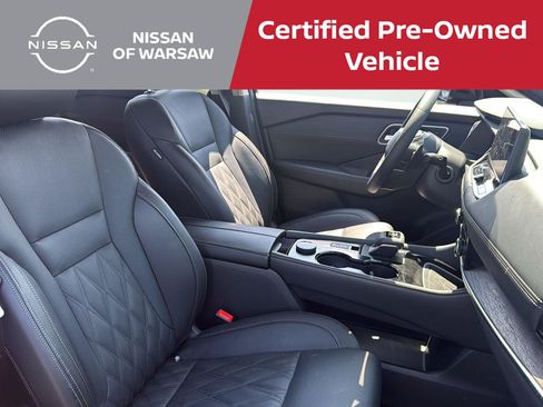 Used 2026 Nissan Rogue Platinum w/ Platinum Premium Package AWD/4WD image 31