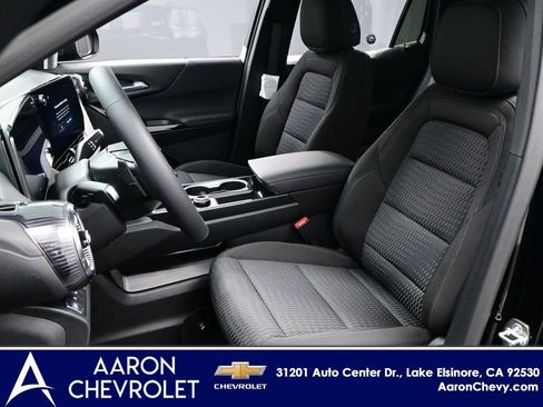 New 2026 Chevrolet Equinox LT image 8