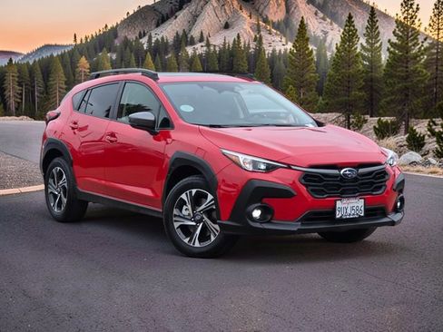 Certified 2025 Subaru Crosstrek 2.0i Premium AWD/4WD image 2