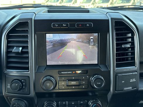 Used 2020 Ford F150 XLT w/ Equipment Group 302A Luxury image 5