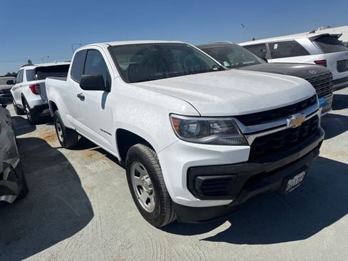 Used 2021 Chevrolet Colorado W/T w/ WT Convenience Package RWD image 3