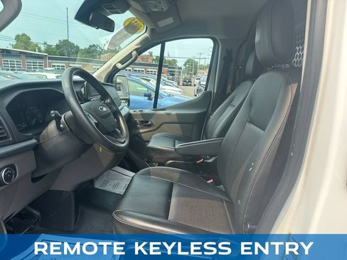 Used 2022 Ford Transit 250 Low Roof w/ Load Area Protection Package RWD image 9