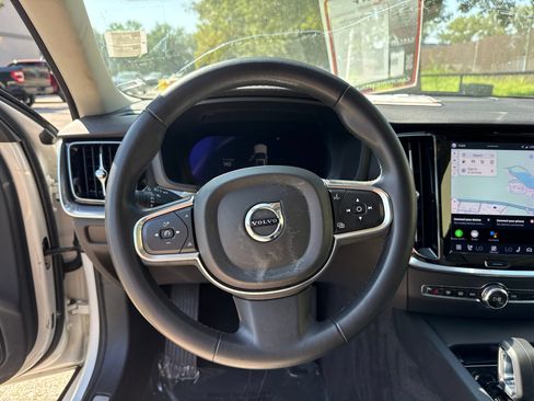 Used 2024 Volvo S60 B5 Core AWD/4WD image 18