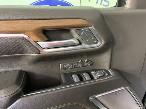 Used 2023 Chevrolet Silverado 1500 High Country w/ High Country Premium Package image 14