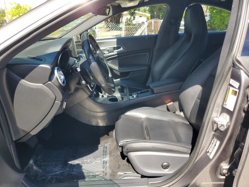 Used 2018 Mercedes-Benz CLA 250 4MATIC image 15