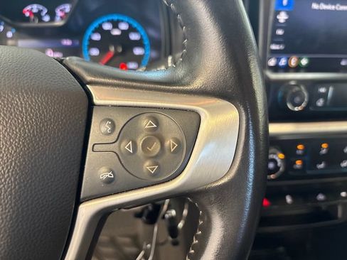 Used 2020 GMC Canyon SLE w/ Elevation Edition AWD/4WD image 9