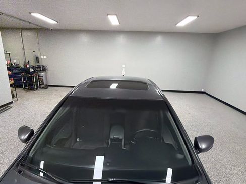 Used 2011 Honda Accord EX image 9