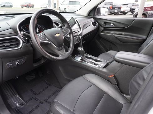 Used 2020 Chevrolet Equinox Premier image 16