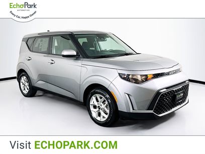 Used 2024 Kia Soul LX w/ Option Group 015