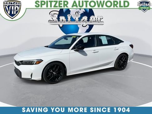 Used 2025 Honda Civic Sport image 4