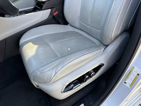 Used 2021 Jeep Grand Cherokee L Overland w/ Luxury Tech Group IV image 23