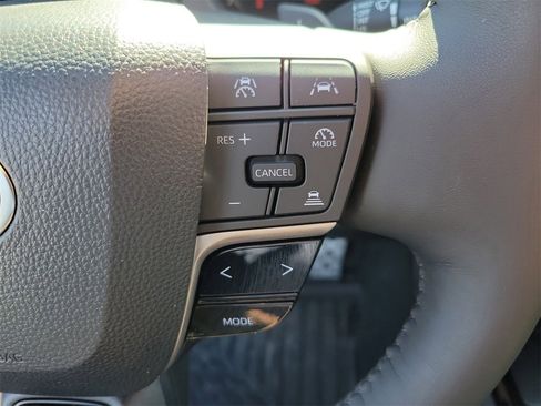 Used 2025 Toyota Camry XSE image 21