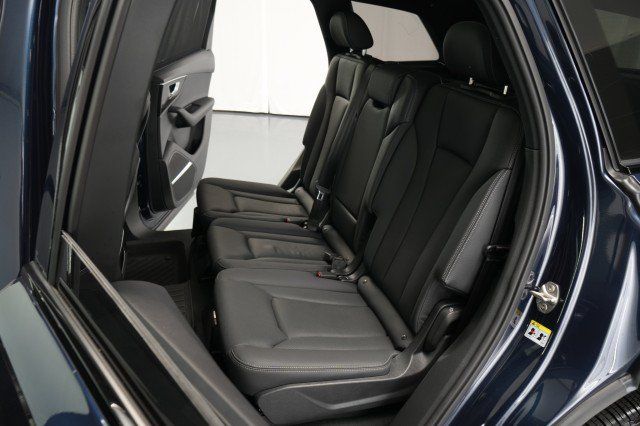Used 2025 Audi Q7 2.0T Premium Plus w/ Premium Plus Package AWD/4WD image 46