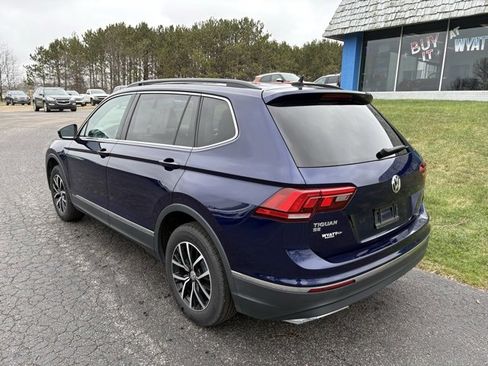 Used 2021 Volkswagen Tiguan SE image 5