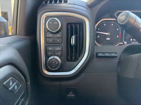 Used 2022 GMC Sierra 2500 Denali w/ Denali Ultimate Package image 22