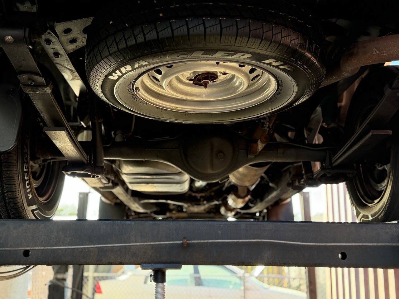Used 2002 Toyota Tacoma 2WD Regular Cab w/ Enhancement Pkg image 2