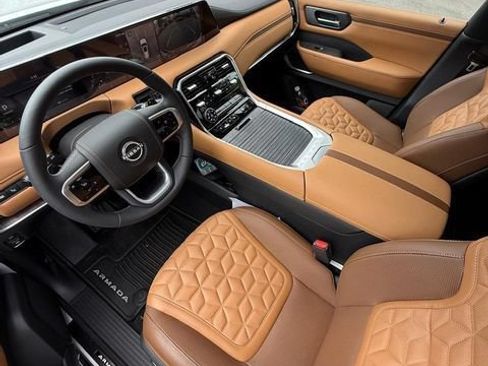 Used 2026 Nissan Armada Platinum Reserve AWD/4WD image 7