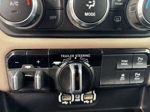 Certified 2022 RAM 1500 Laramie AWD/4WD image 35