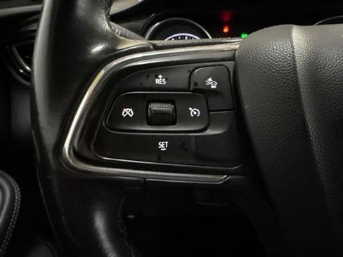 Used 2020 Buick Encore GX Select FWD image 41