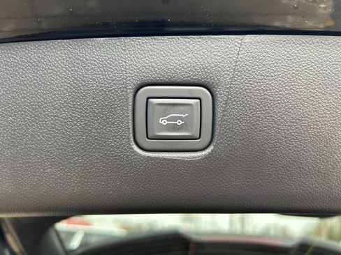 New 2025 Chevrolet Blazer RS w/ Driver Confidence II Package image 9