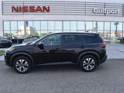 Used 2023 Nissan Rogue SV w/ SV Premium B Package AWD/4WD image 3