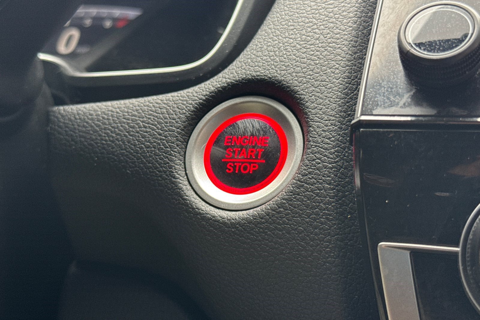 Used 2019 Honda CR-V EX image 17