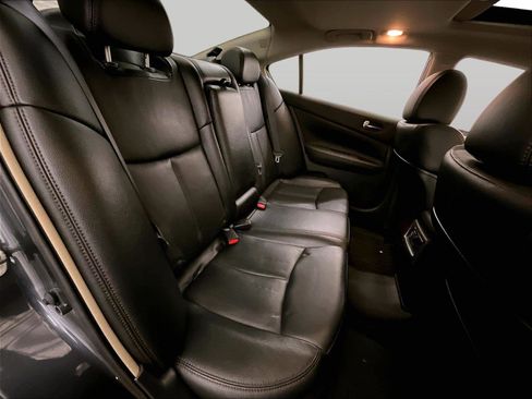 Used 2011 Nissan Maxima 3.5 SV w/ Monitor Pkg image 27