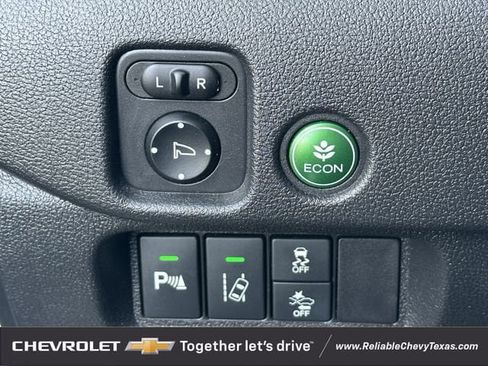 Used 2018 Honda Pilot Touring image 24