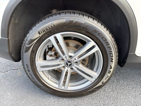 Used 2022 Mercedes-Benz GLC 300 image 28